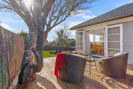 Character & Modern Comfort in the Heart of Howick - Photo 4