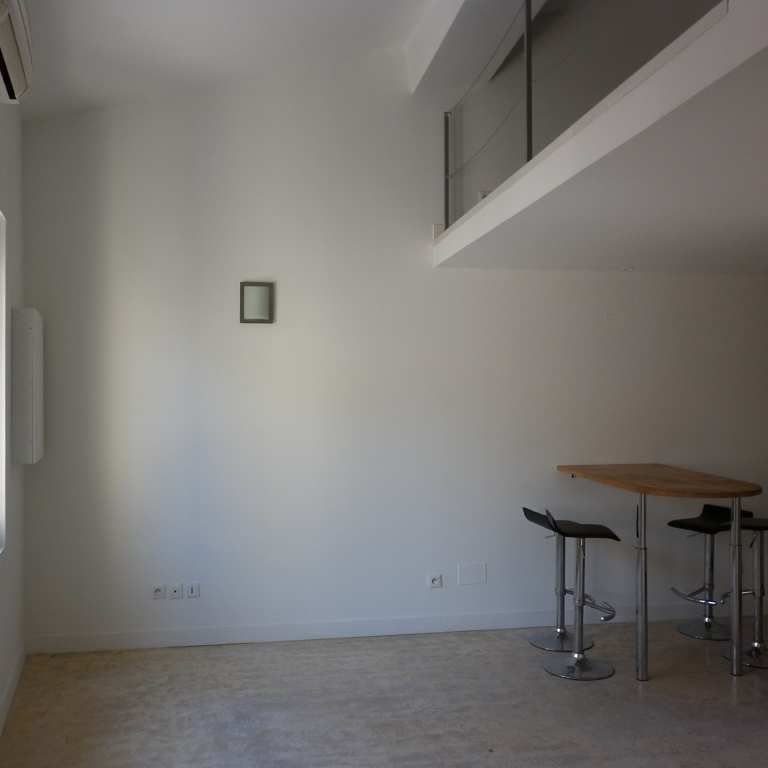 T2 duplex quartier La martelle - Photo 1