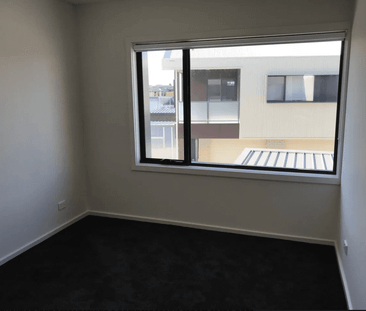 2B1B Boutique Lane, Cranbourne West, Vic 3977 - Photo 5