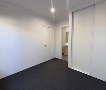 Brand New Rear Duplex in Handy Morley Location! HOME OPEN WEDNESDAY... - Photo 4