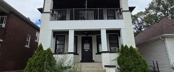 1178 GILES BOULEVARD East Unit# 3 — 2 Bedroom - Photo 1