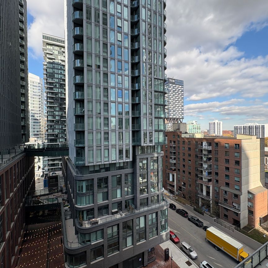 For Lease - 88 Queen Street Unit# 816, Toronto, Ontario - Photo 1