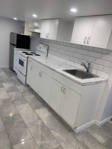 For Lease - 191 Simcoe Street Unit# Bsmt, Oshawa, Ontario - Photo 2