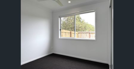 Spacious, airy and bright home. - Photo 3