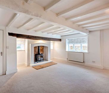 Stylish modernised farmhouse with lovely gardens, well located on t... - Photo 5