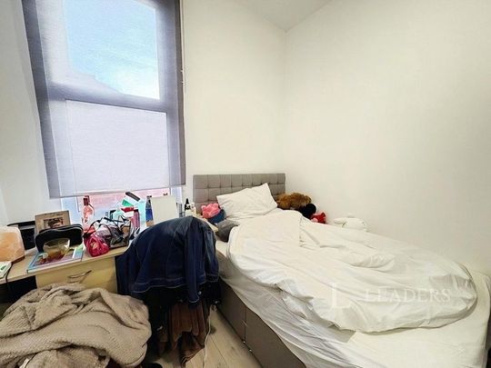 6 bedroom flat to rent - Photo 1