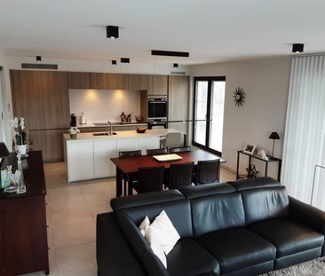 Appartement te huur - Photo 2