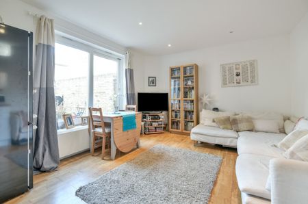 Melbourne Yard, Crystal Palace, London, SE19 - Photo 3