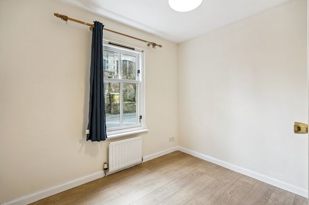 Birkhill Road - Photo 1