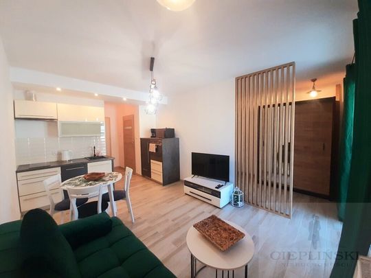 Kawalerka, balkon, miejsce postojowe, winda - Photo 1