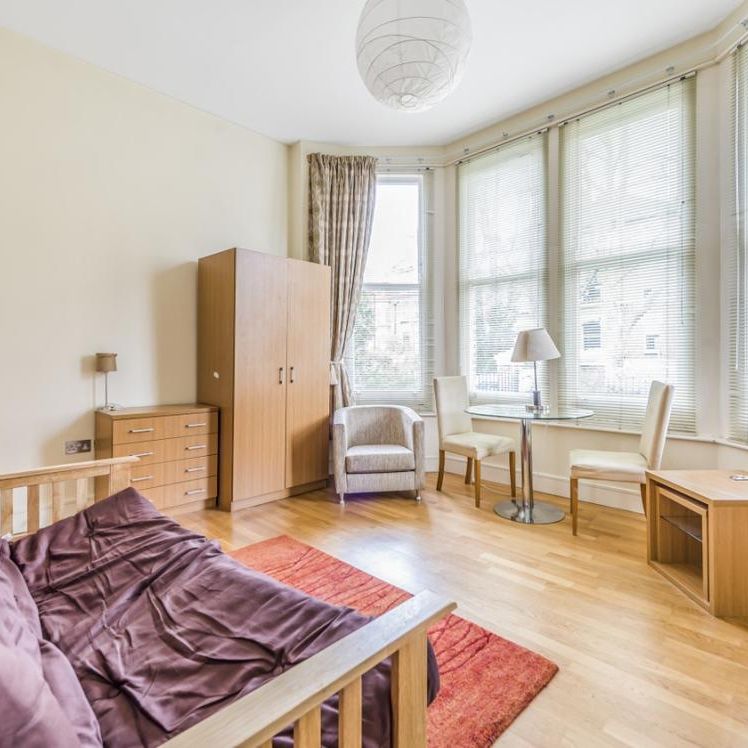 Breakspears Road, London SE4 - Photo 1