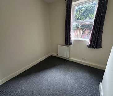 2 bedroom house to rent - Photo 3