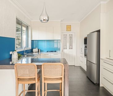 Family-Sized Lifestyle Perfection - Photo 3