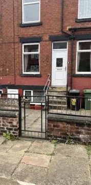 2 bedroom terraced house to rent - Photo 1