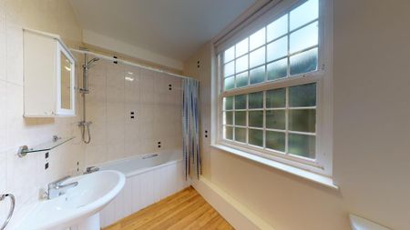 2 bedroom ground floor flat to rent - Photo 5