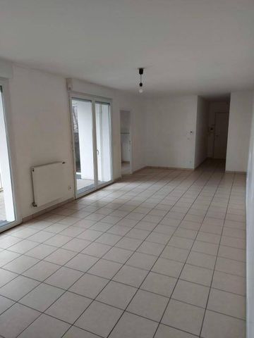 Location appartement t4 90 m² à Bordeaux (33300) - Photo 2