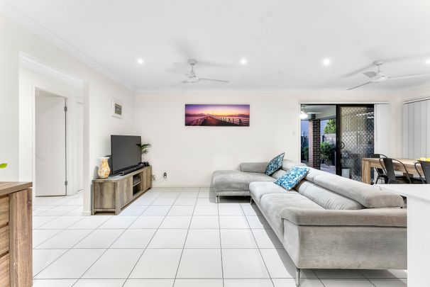 6 Cooloola Crescent, North Lakes QLD 4509 - House For Rent | Domain - Photo 1