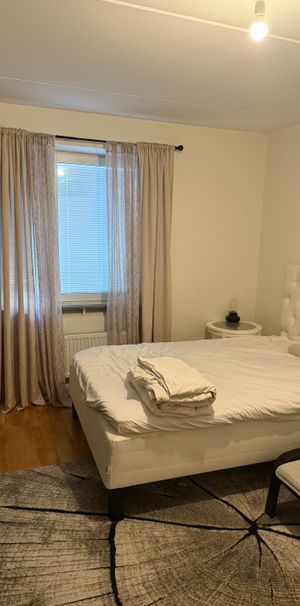 Trondheim, Stockholm - Photo 2