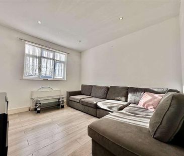 Bilton Road, Perivale, Greenford, UB6 - Photo 4