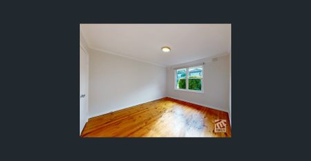 NEAT & TIDY - RECENTLY UPDATED! - Photo 4