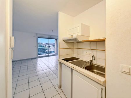 Location Appartement 1 pièce 34m² MONT DE MARSAN 40000 - Photo 5