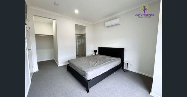 All utilities are included in the rent! - Photo 1