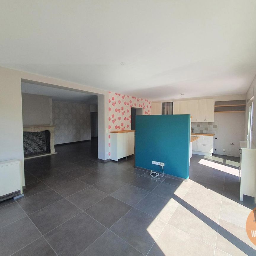 Sint-Pieters-Leeuw Vlezenbeek Lenniksebaan 1094 - Photo 1