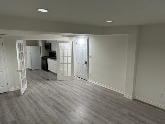 For Lease - 155 Highland Crescent Unit# Lower, Toronto, Ontario - Photo 1