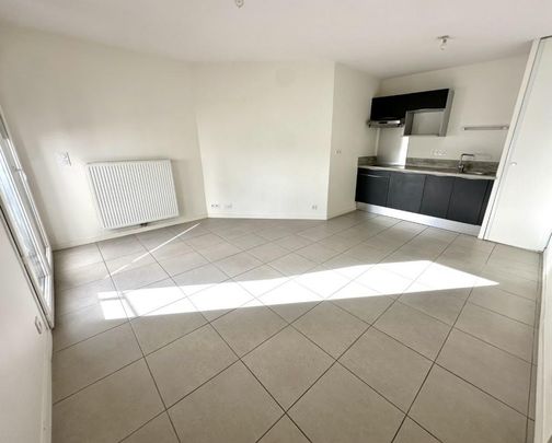 Location Appartement 2 pièces 42m² TALENCE 33400 - Photo 1