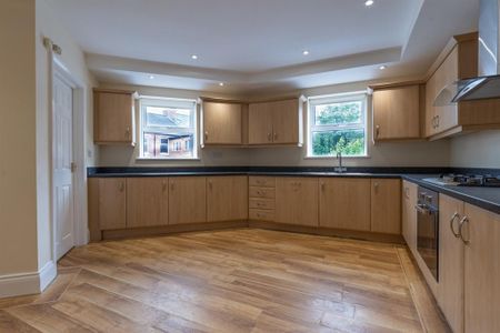 2 bedroom apartment to rent - Photo 5