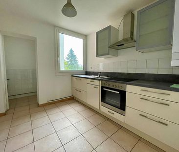 Location Appartement 2 pièces 52m² BOULAY MOSELLE 57220 - Photo 3