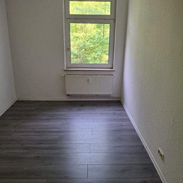Geräumige 2-Raumwohnung mit Balkon in Chemnitz-Hilbersdorf - Foto 1