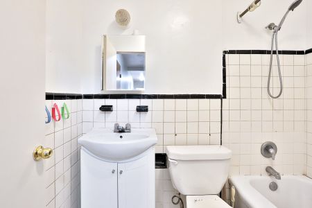 For Lease - 1969 Eglinton Avenue Unit# 310, Toronto, Ontario - Photo 3