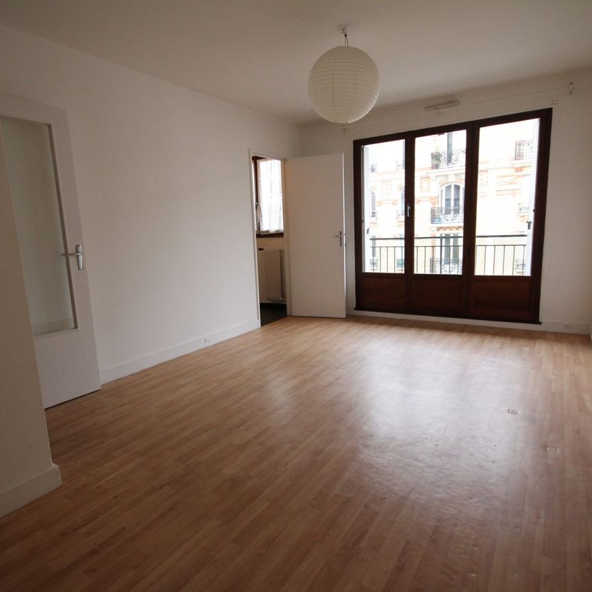 Location Appartement 1 pièce 27m² PUTEAUX 92800 - Photo 1