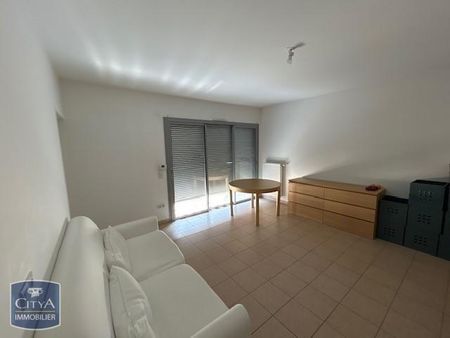 Location Appartement 3 pièces 79m² ST DIZIER 52100 - Photo 4