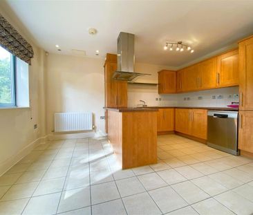 2 bedroom flat to rent - Photo 6