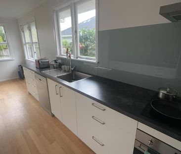 This three-bedroom residence located on a generous property, just a... - Photo 4