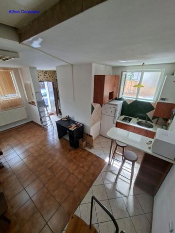 Casa/Ap.3 camere, P 1, Podul Grand la 630 euro - Fotografie 2