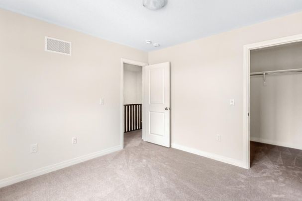 For Lease - 1118 Trudeau Drive, Milton, Ontario - Photo 1