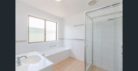 Spacious 4-Bedroom Family Home - Photo 5