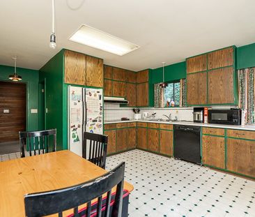 2485 West 13th Avenue apartment — Vancouver, BC (4-Bedroom) - 4 Bed... - Photo 5