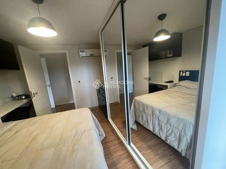 Casa em Condomínio com 3 quartos e 380m² para alugar em Quinta da Serra, Canela. - Photo 4