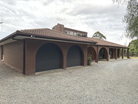 37 Marlboro Drive,, Kialla VIC 3631 - Photo 2