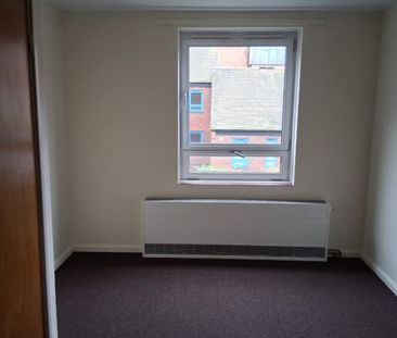 Thrawl Street – Flat 30 - Photo 3