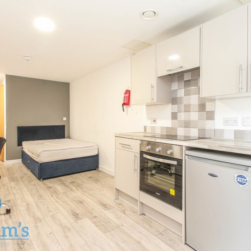 1 bed Apartment for Rent - Photo 1