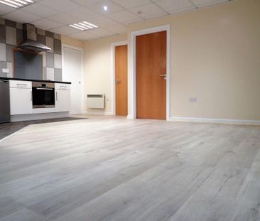 2 bedroom apartment to rent - Photo 2