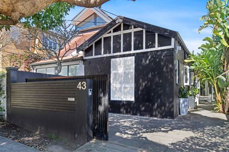 Home For Rent - Photo 3