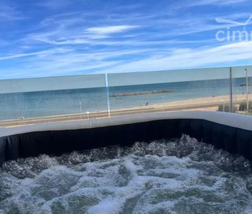 Magnifique T2 pleine vue mer et jacuzzi ! - Photo 5