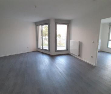 location Appartement T3 DE 65.15m² À CERGY PONTOISE - Photo 3