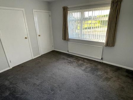 27 Feegarran Road, BT80 9QW, Cookstown - Photo 4